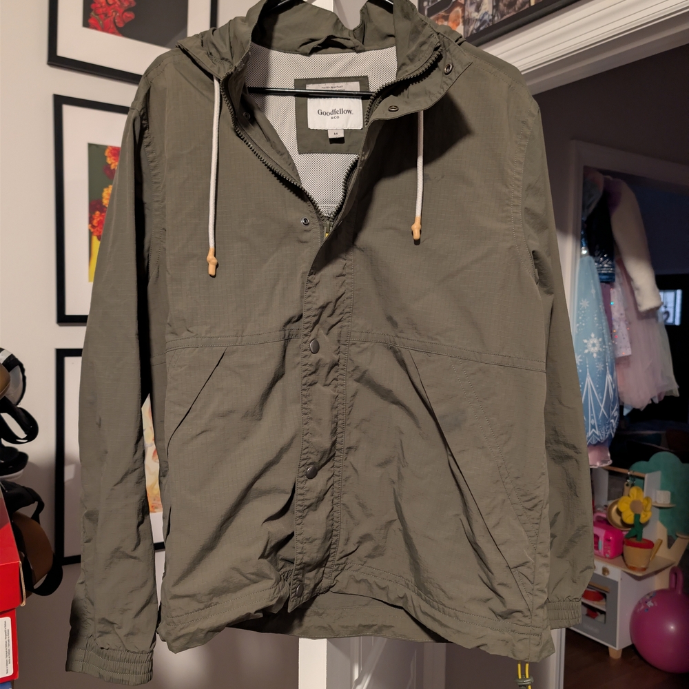 Goodfellow & Co Men's Khaki Windbreaker